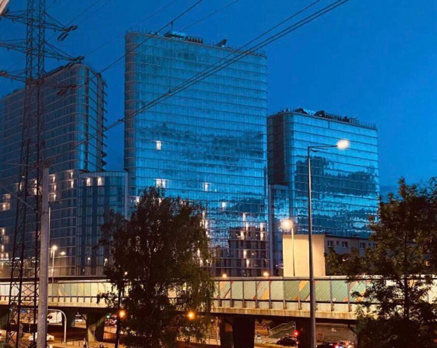 Gustowny Apartament Na Woli Warszawa Eksteriør bilde